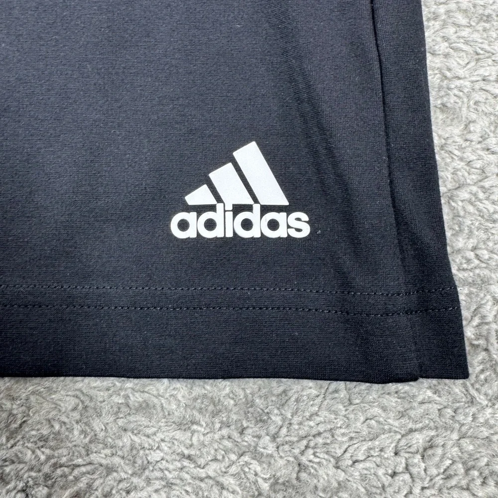 Adidas ZNE T-Shirt Mens Medium Black Short Sleeve Athletic Tee H22606